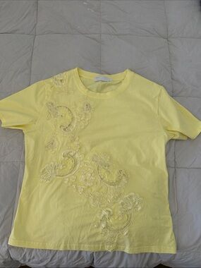 Women's Short Sleeve Embroidered Tee - Yellow